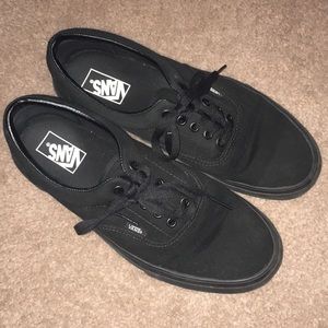 All black Vans